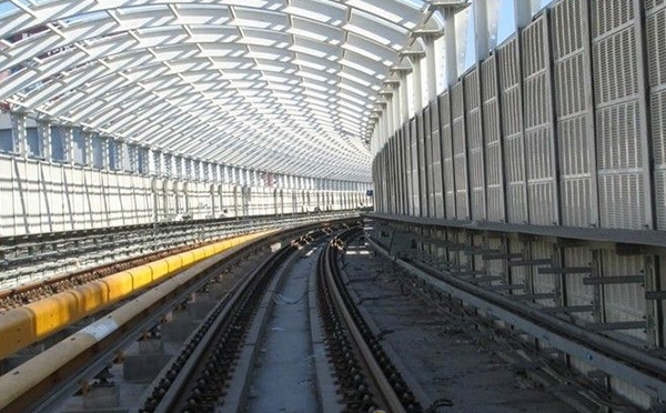 高鐵鋼立柱 高鐵鋼立柱